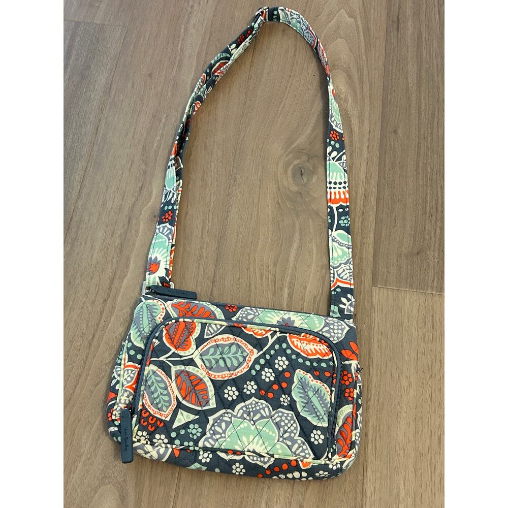 Vera Bradley Quilted Cotton Crossbody Purse in Nomadic Floral Print - Picture 2 of 9